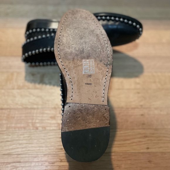 Vera Wang Black Loafer Shoes - Picture 3 of 3